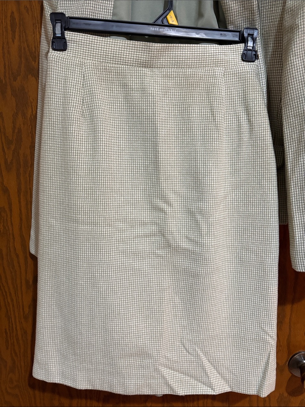 Vintage wool blend jacket and skirt - Picture 5 of 12